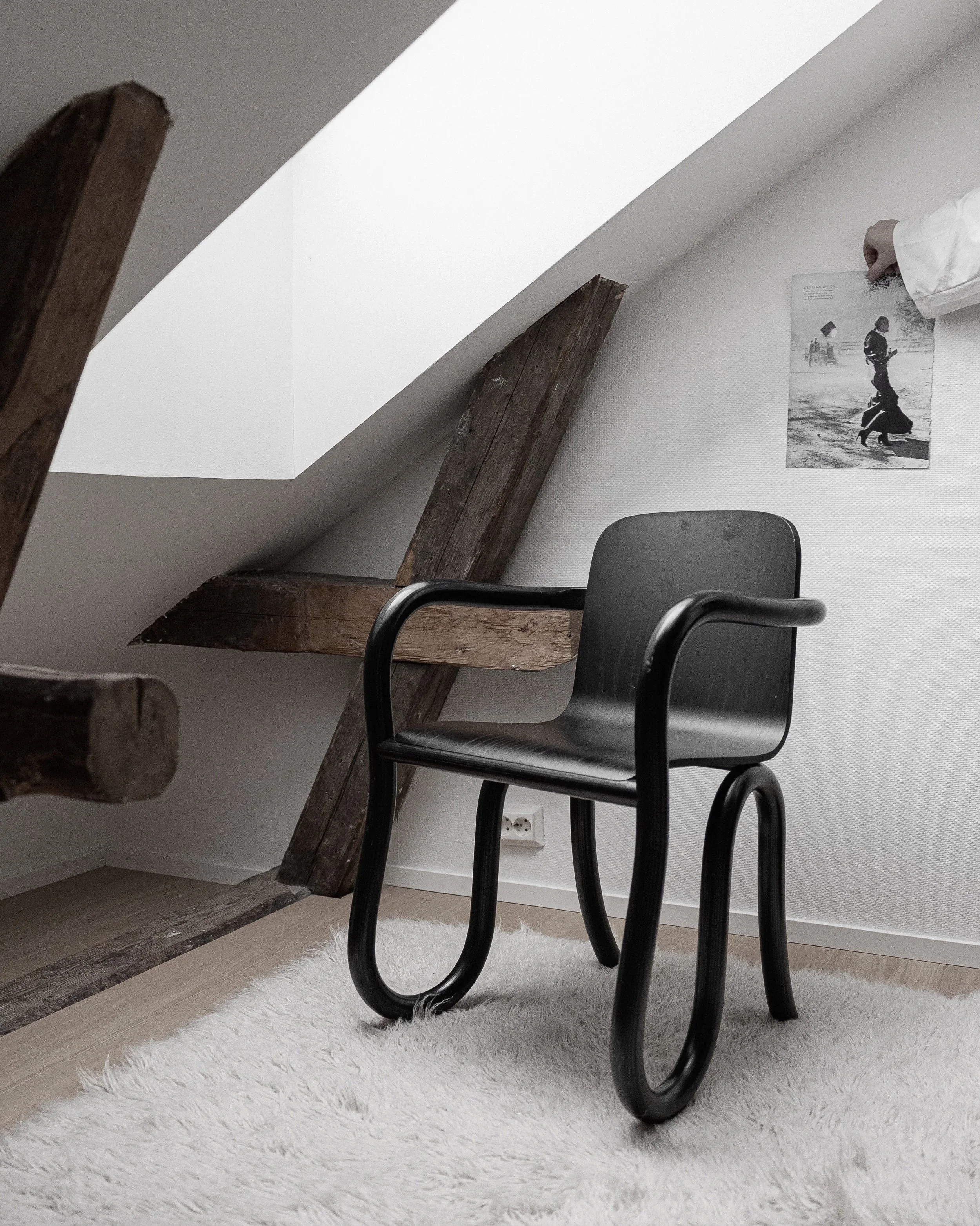 Alt: Visuaalinen kokonaistuotanto – set design, stailaus ja kuvaus