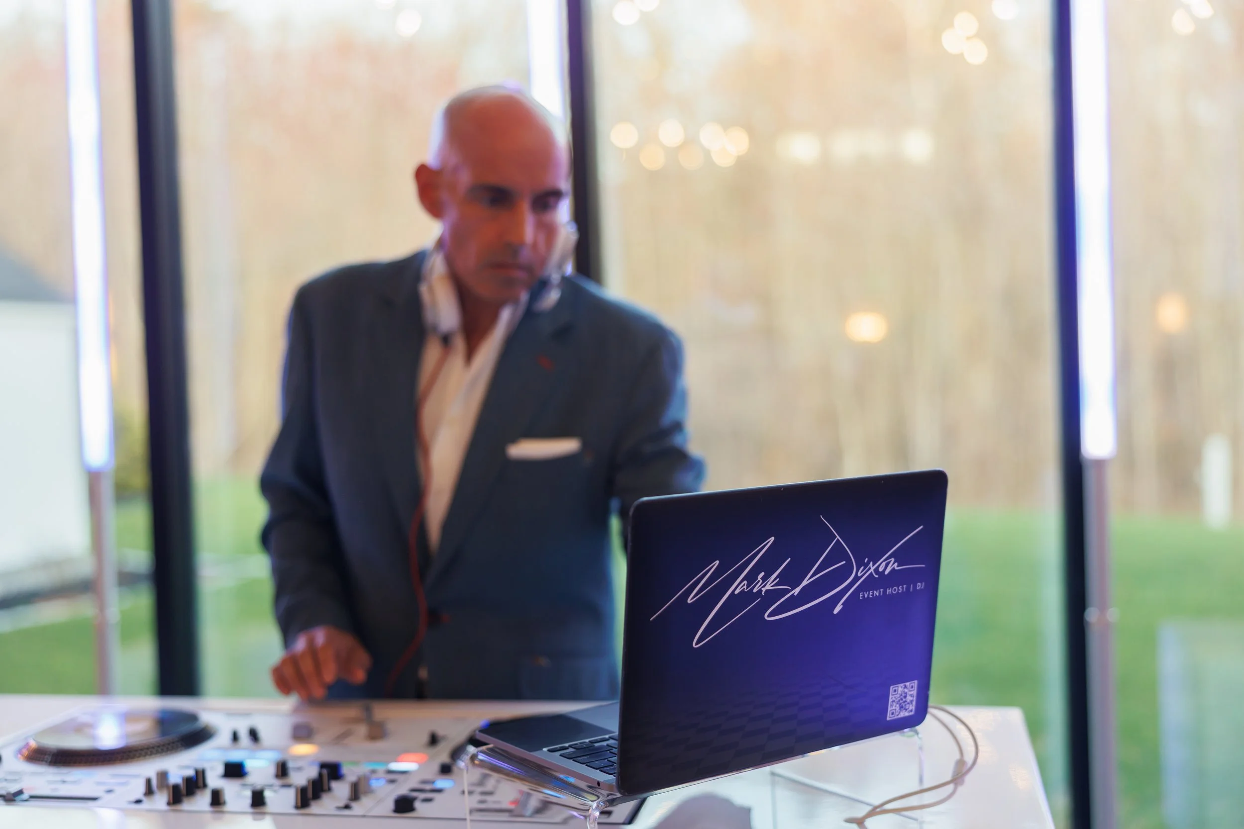 Garone Photography + DJ Mark Dixon at Hyla Brook Estate