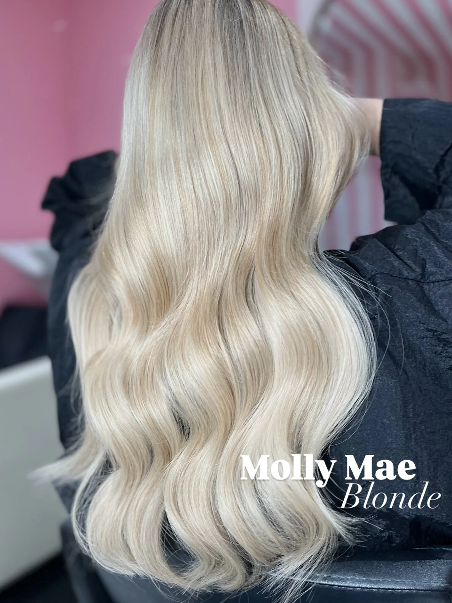 Drop everything!! 😳🥳

This is your cue to book that dream hair appointment ❤️

Let's take a moment to swoon over this hair transformation.

Lighter, brighter, longer, and thicker - why settle for less, girls!

Crafted with @indolauk blonde expert ~