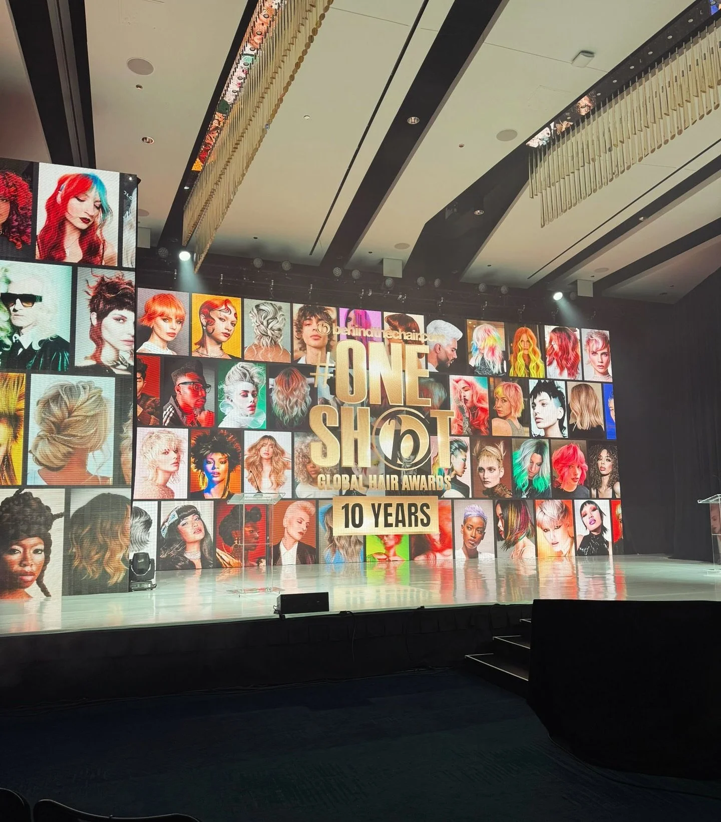 Swipe to see my collection on the big screen 🥰

I could not be happier. 🥳

It wasn&rsquo;t a year for winning for me but I&rsquo;m pretty pleased it unexpectedly made the stage screen 🤍

Thank you @oneshothairawards 

#collection #oneshotawards #m
