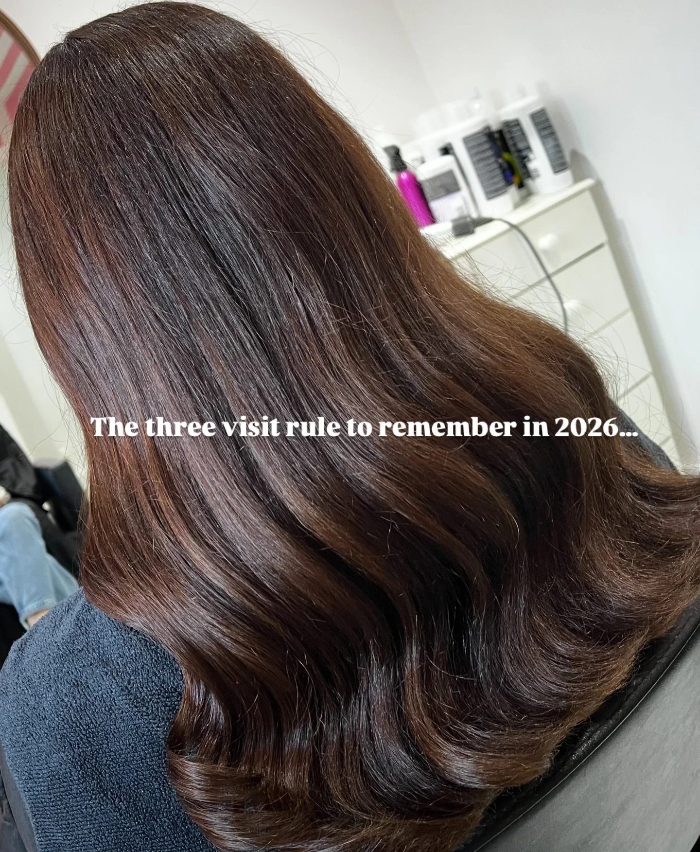 You are 3 visits away from perfect hair .. 

Hair that feels like you have your life together &hellip; 

Glossy, bouncy healthy hair .. 

Hair that looks expensive &hellip; 

Hair thats easy to maintain .. 

Do you want to know why every-time you vis