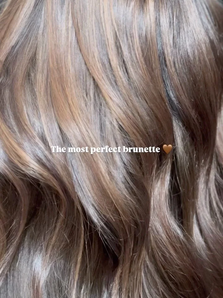 Expensive brunettes are my thing 🤎

I have a slight obsession with multi-tonal brunette hair - just because you&rsquo;re dark, doesn&rsquo;t mean you should just be one solid colour. 

If you&rsquo;re fancying a change, but don&rsquo;t want to turn 