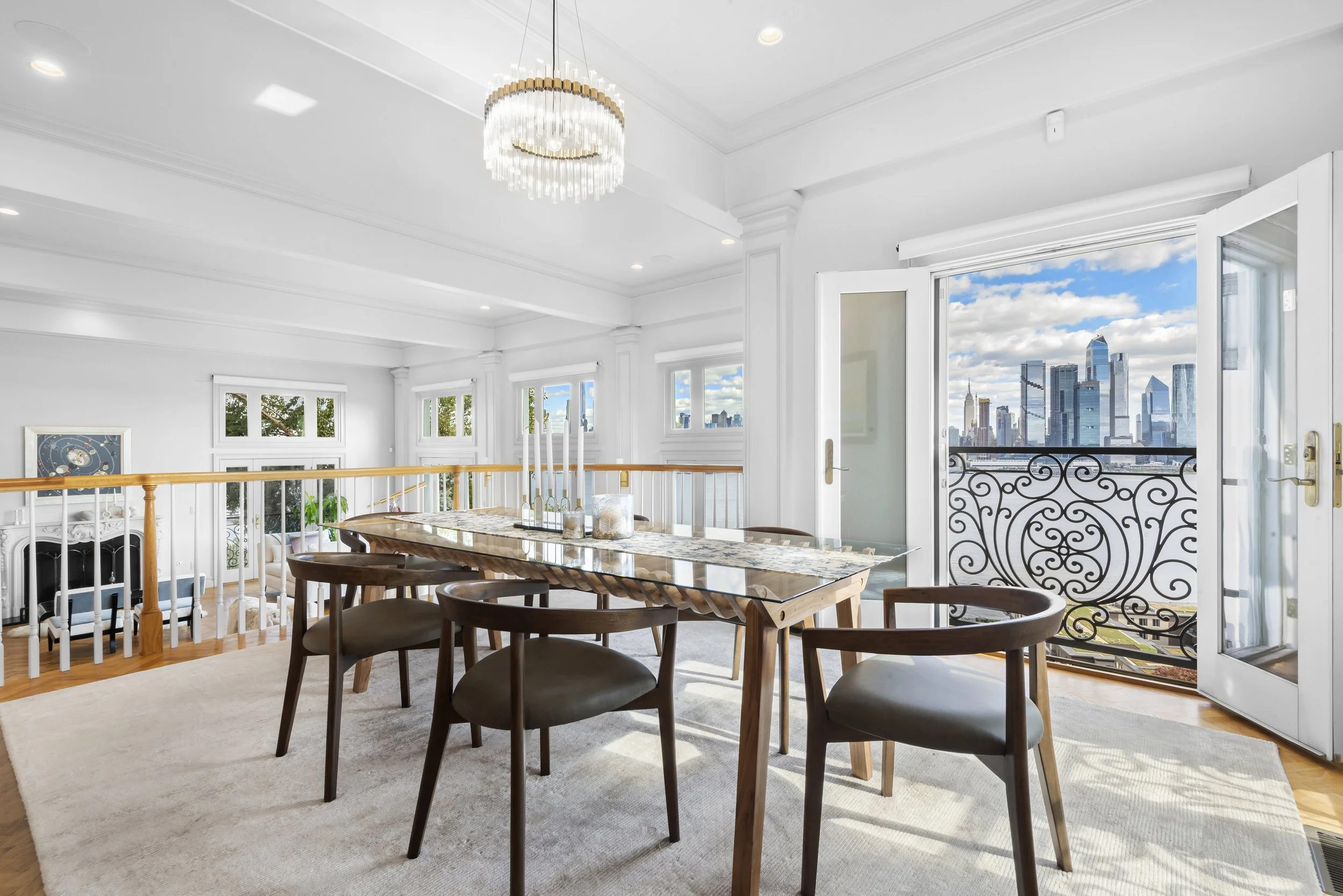 Listing Photo Example_9.jpg