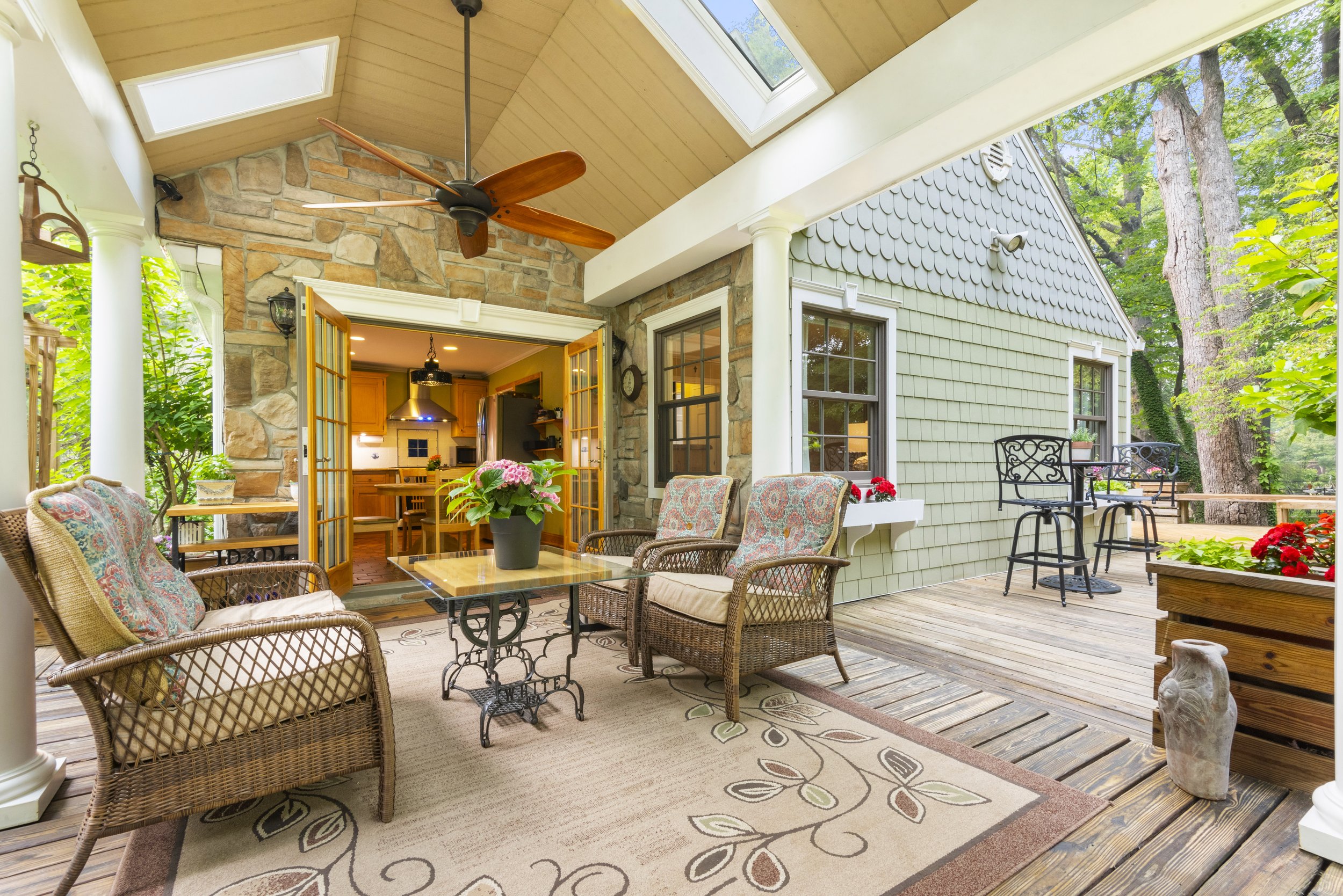 Gloria_30 Dogwood_54.jpeg