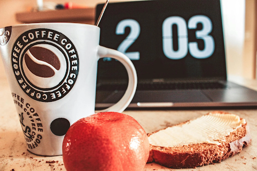 Eating Around the Clock: Fueling Your Brain for Exam Success