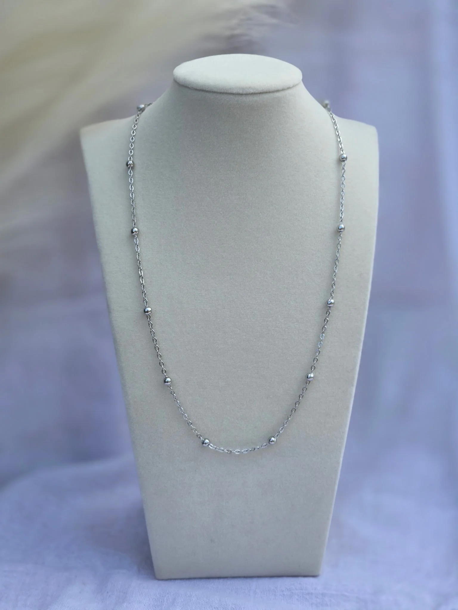 Satellite Chain Necklace
