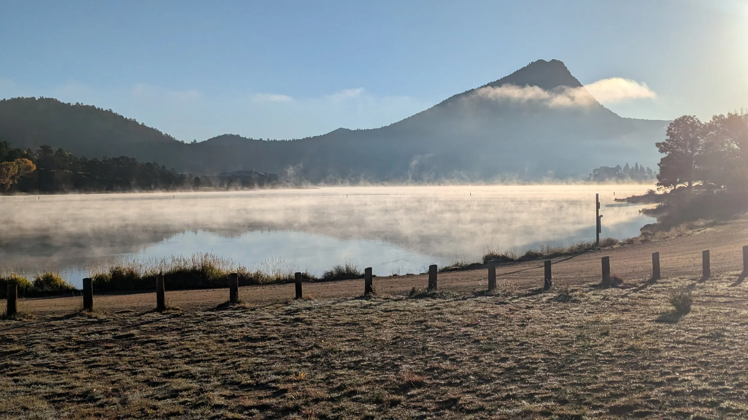  Estes Lake in the morning 