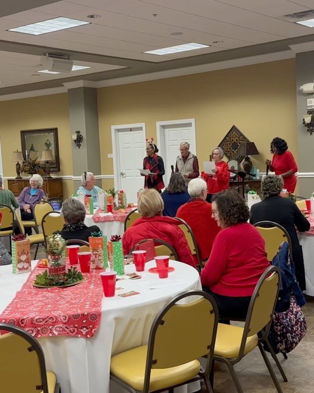Celebrating joy and compassion at the Hospice &amp; Palliative Care of the Piedmont&rsquo;s volunteer Christmas party! 🎄❤️ Grateful for the laughter and warmth shared by our incredible volunteers. #HolidayCheers #VolunteerLove #HospicePiedmont