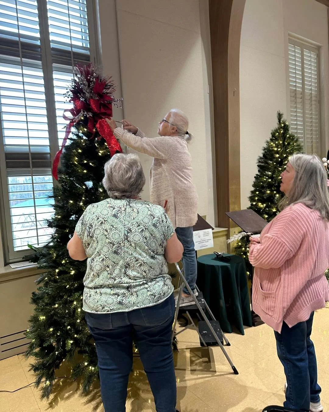 Whew! 🎄✨

32 trees decorated and 28 wreaths finished! It was a glittery, festive whirlwind, and we can&rsquo;t wait for you to see all the creativity our amazing decorators poured into each one.

Join us for the Festival of Trees at First Baptist Ch