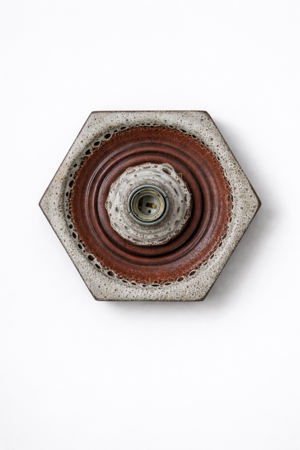 caed080d-32ce-427f-9dd9-5c0d9df4ef39.png