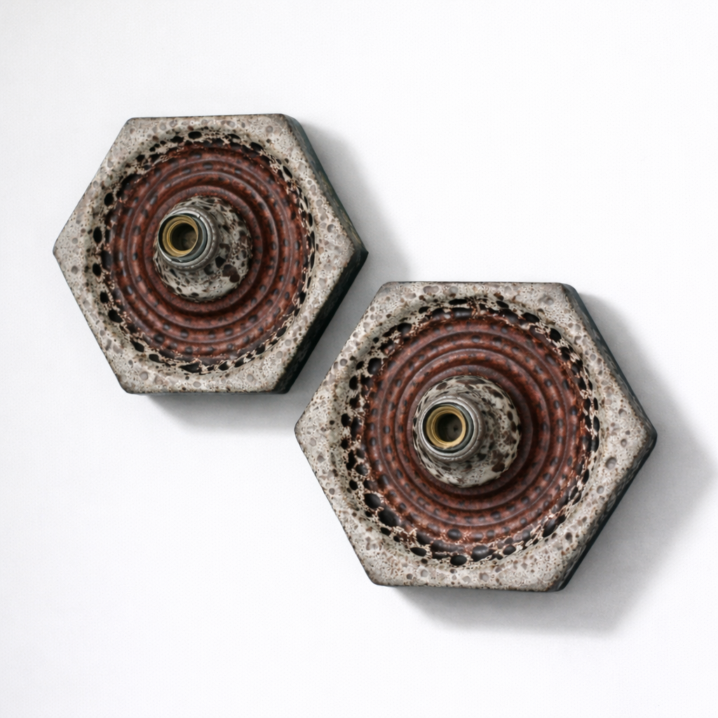 MODERNIST GERMAN CERAMIC 'FAT LAVA' WALL LIGHT, 1970s
