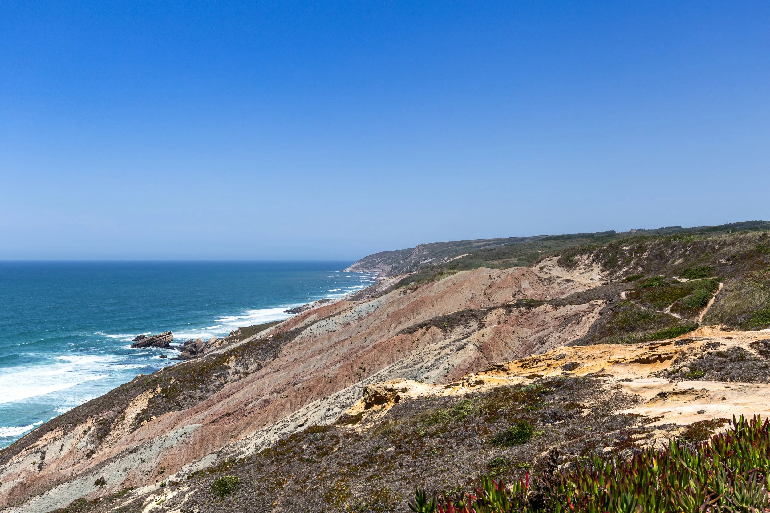 Foz-Cliffs.jpg