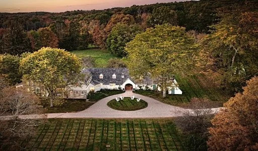 homes for sale in Warren, CT