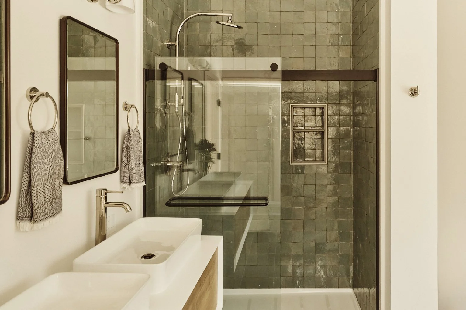 2025.12.03_A.V_186-VLY_15417 1.jpg