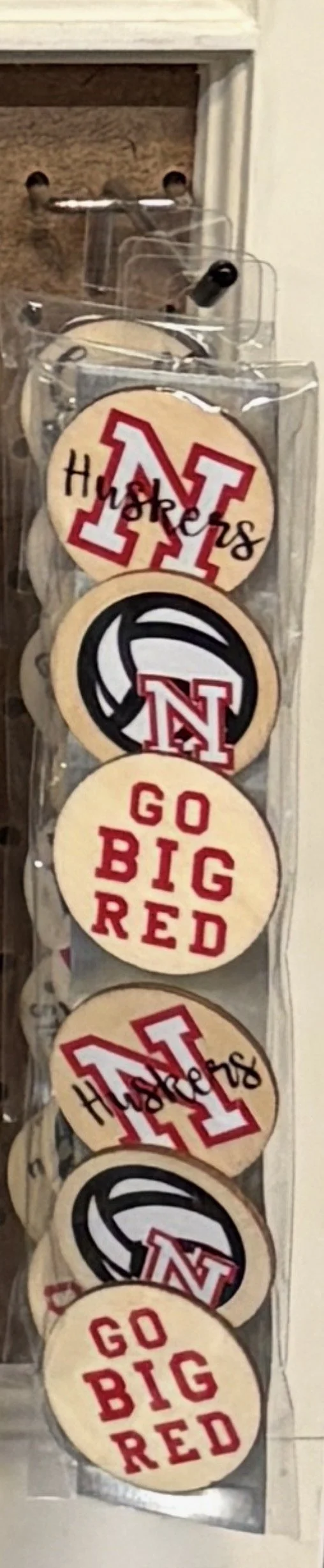 HUSKER MAGNET SETS