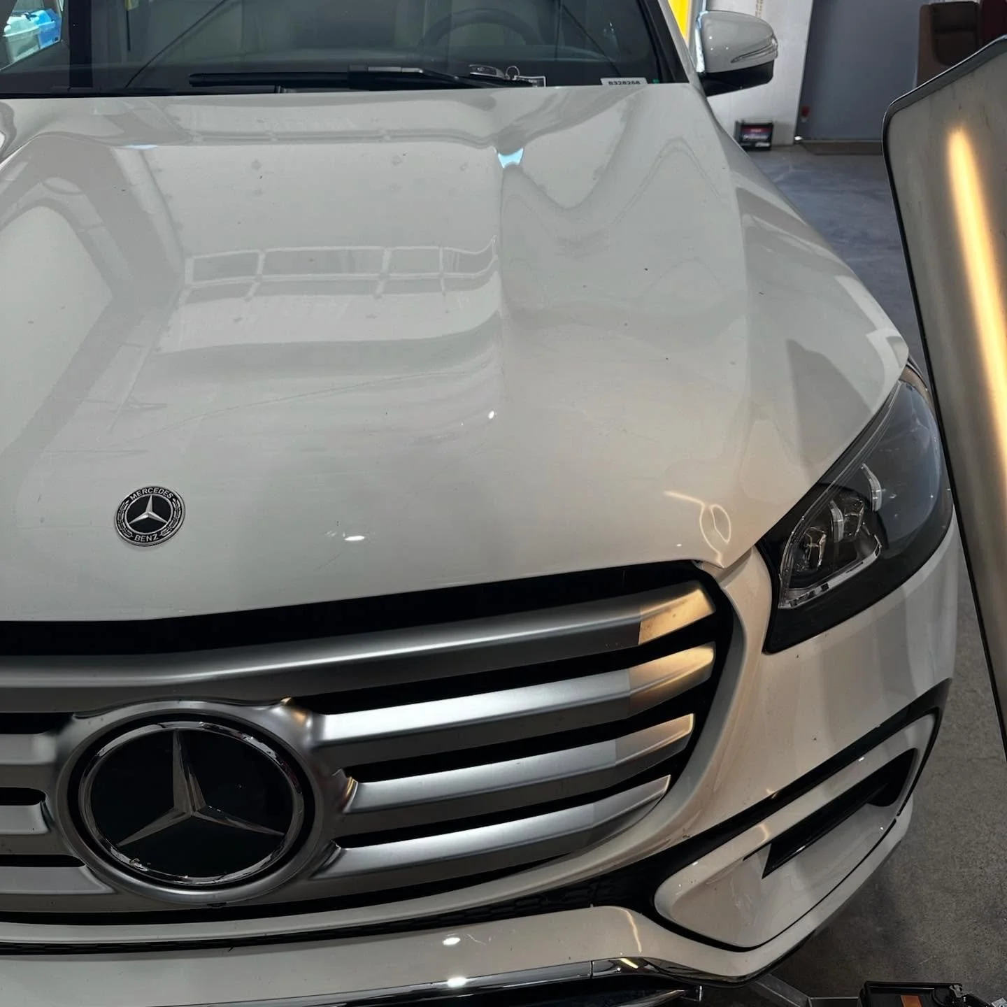 Before and after 2025 Mercedes-Benz GLS 450 aluminum hood
Contact 971-266-4407 for a free quote or visit tapspdr.com
 #pdr #dentrepair #autobody #dent #nopaint #portland #dentremoval #supportlocal #localbusiness #pdx #portlandoregon #Automotiverepa