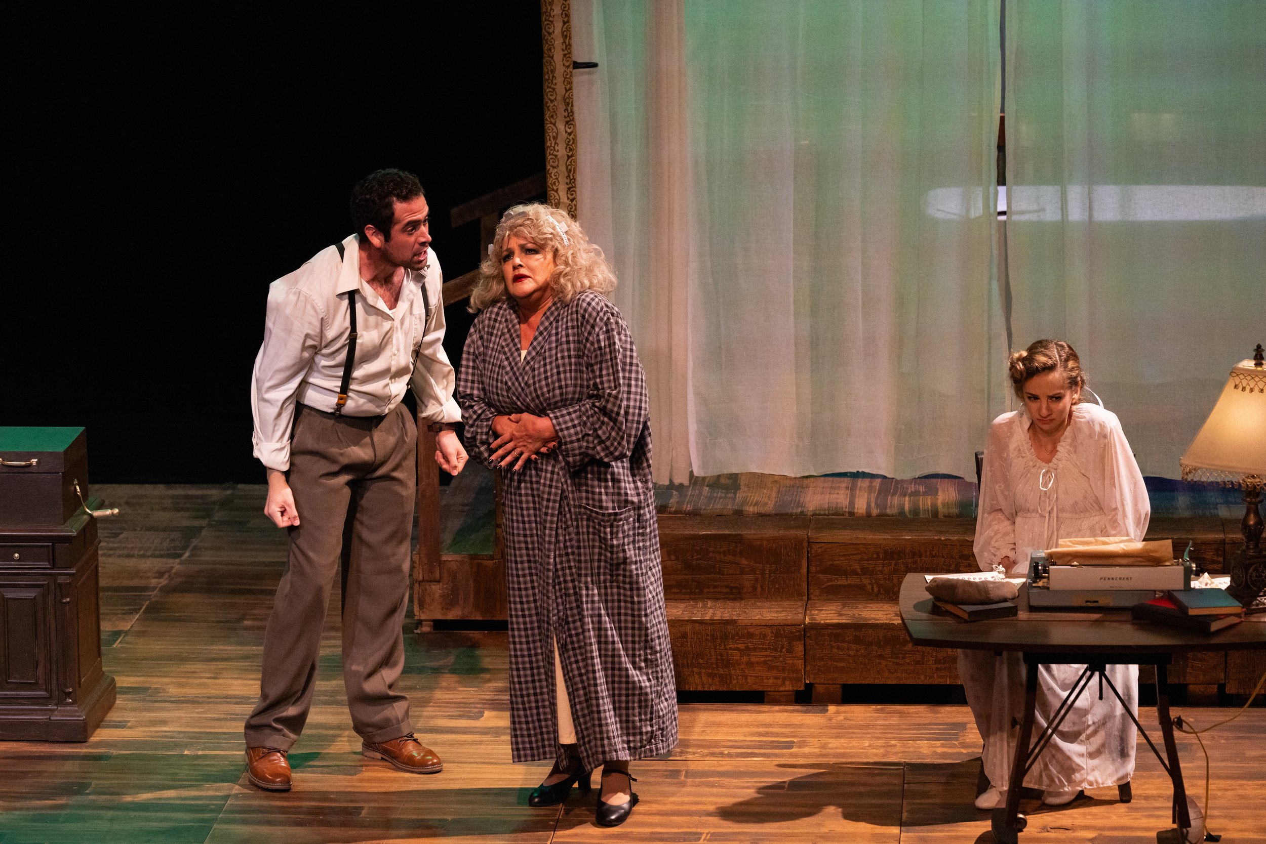 JCAT_Glass_Menagerie-202-2.jpg