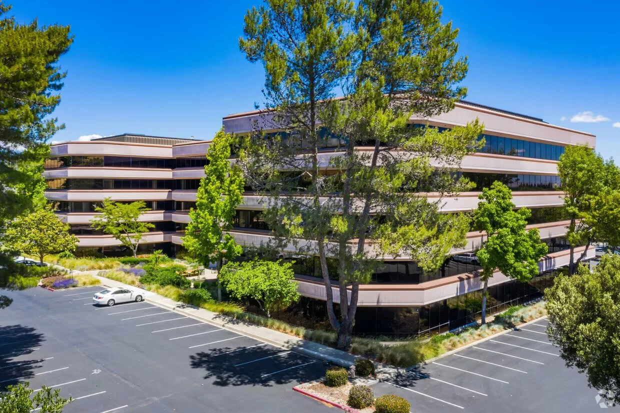 Stoneridge Plaza