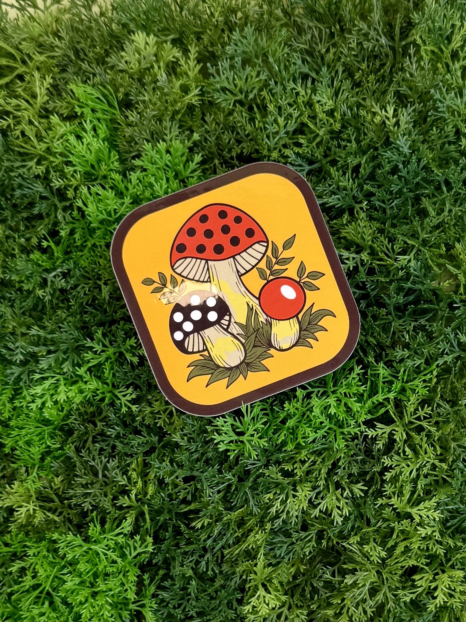 Merry Mushroom Sticker — Kabouter Creative