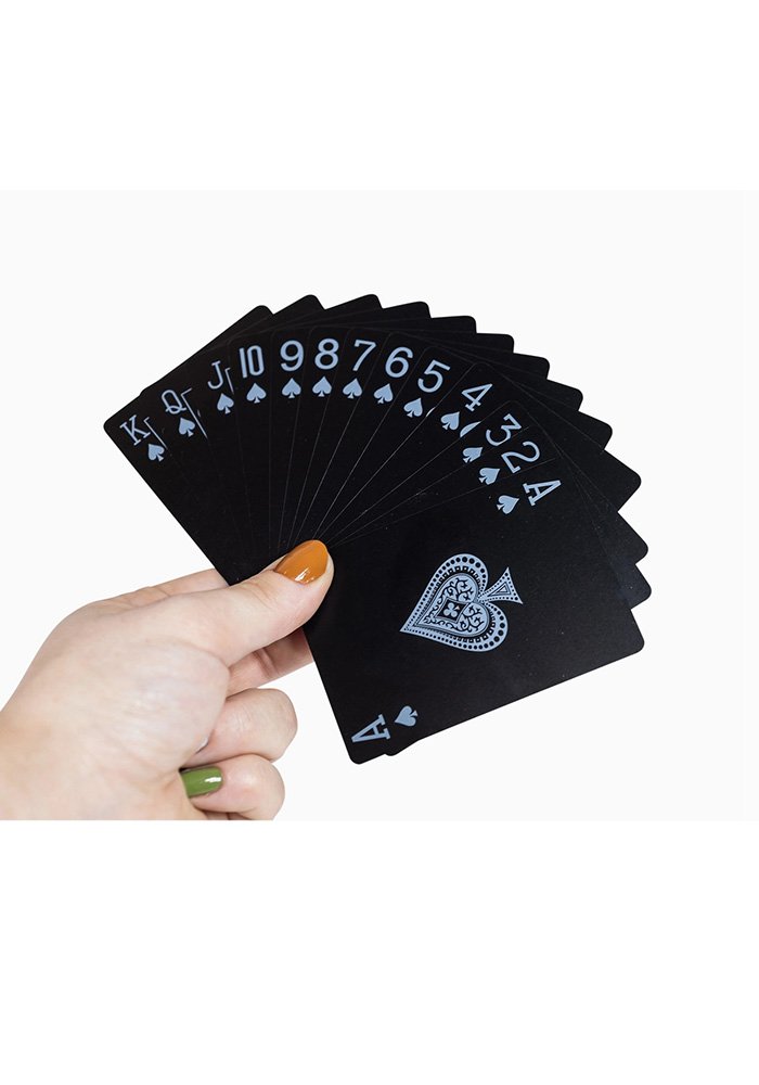 BLACK CARDS 6.jpg