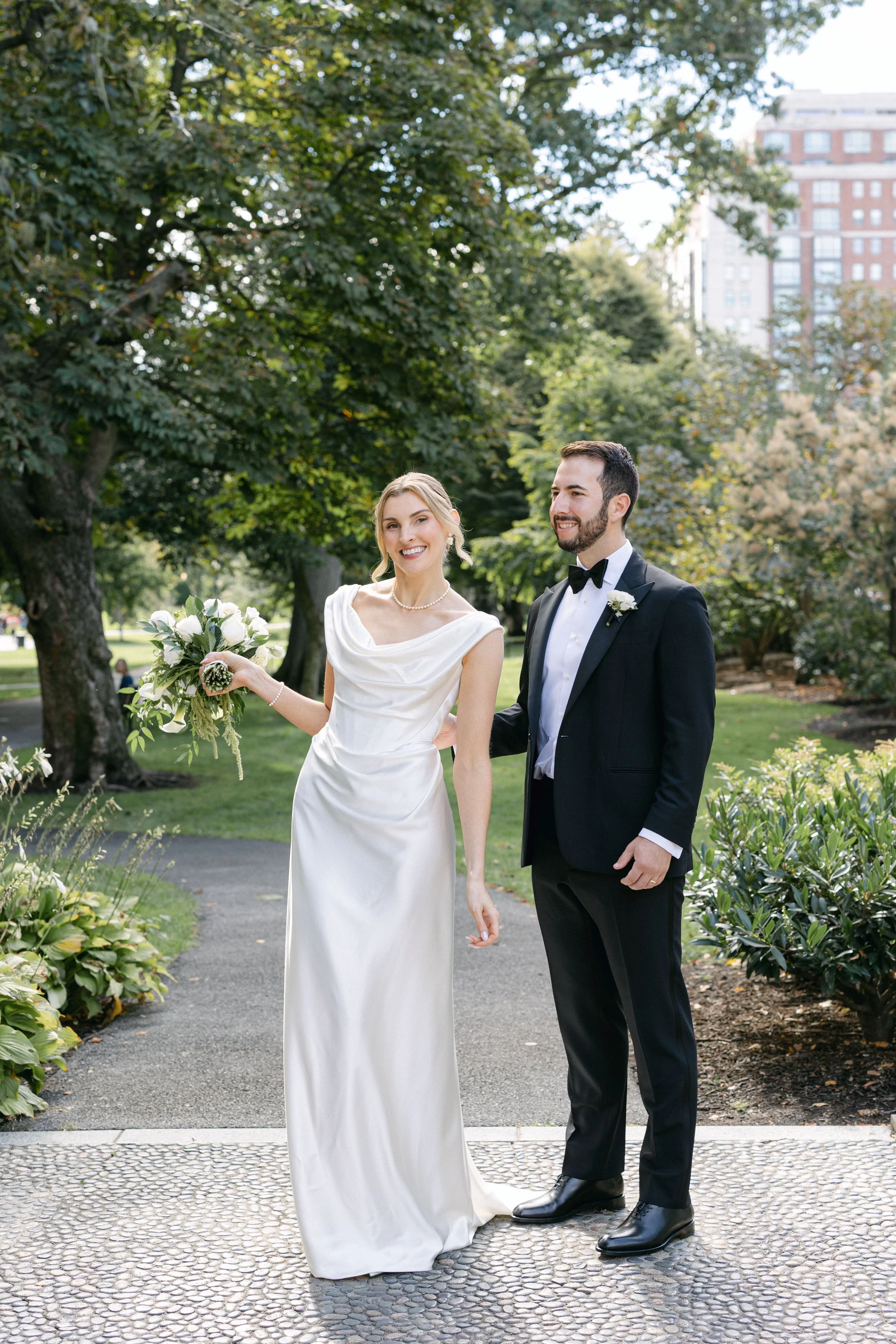 Scarlet-Roots_Amelia+Cody-Hampshire-House-Wedding-67 (2).jpg