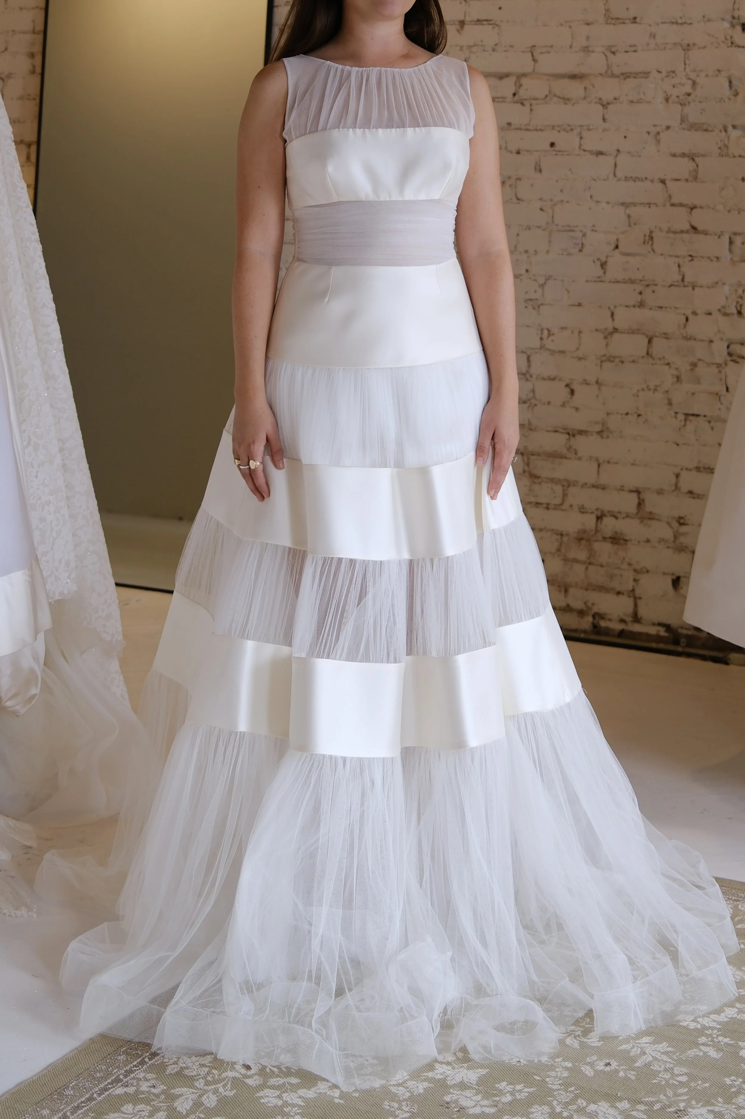 Le Spose di Giò Tulle and Silk Mikado Gown (US 6)