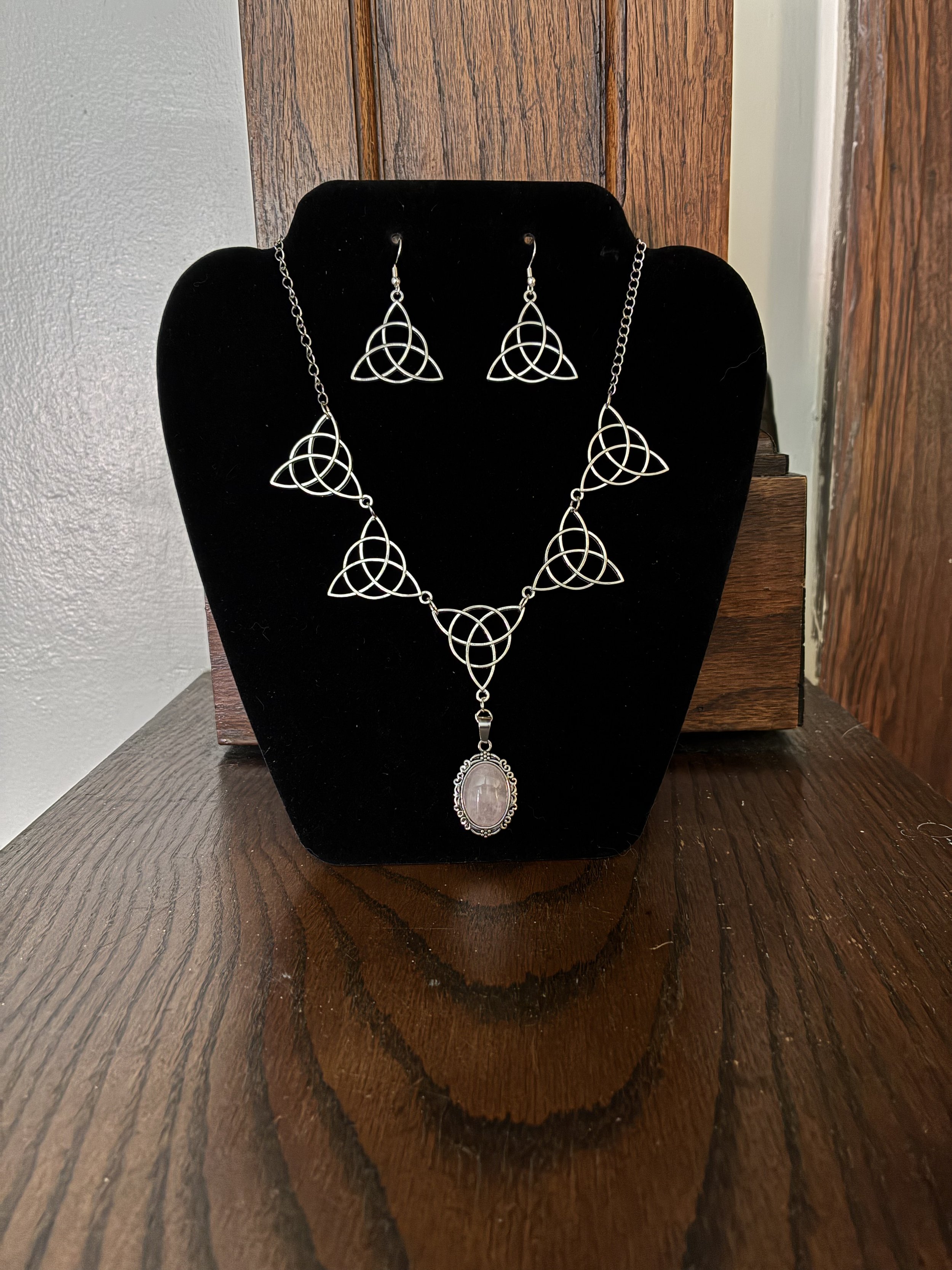 Tresia's Triquetra Harmony