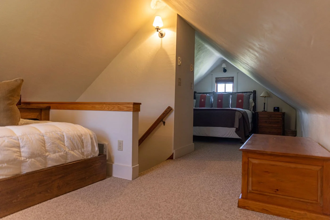 martinhouse_upstairs5.jpg