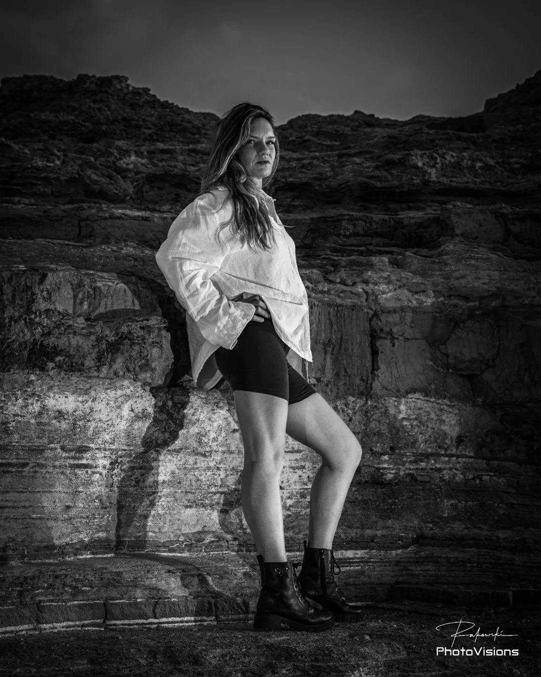 Rocking the moment

#portraitphotography #bwphoto #fashionportrait #modelshoot #outdoorportrait #creativephotography #inspiredbylight #photographerslife #photooftheday #exploretocreate