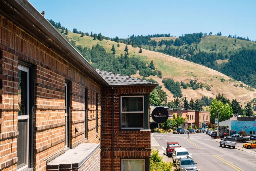 Exterior of white salmon hotel