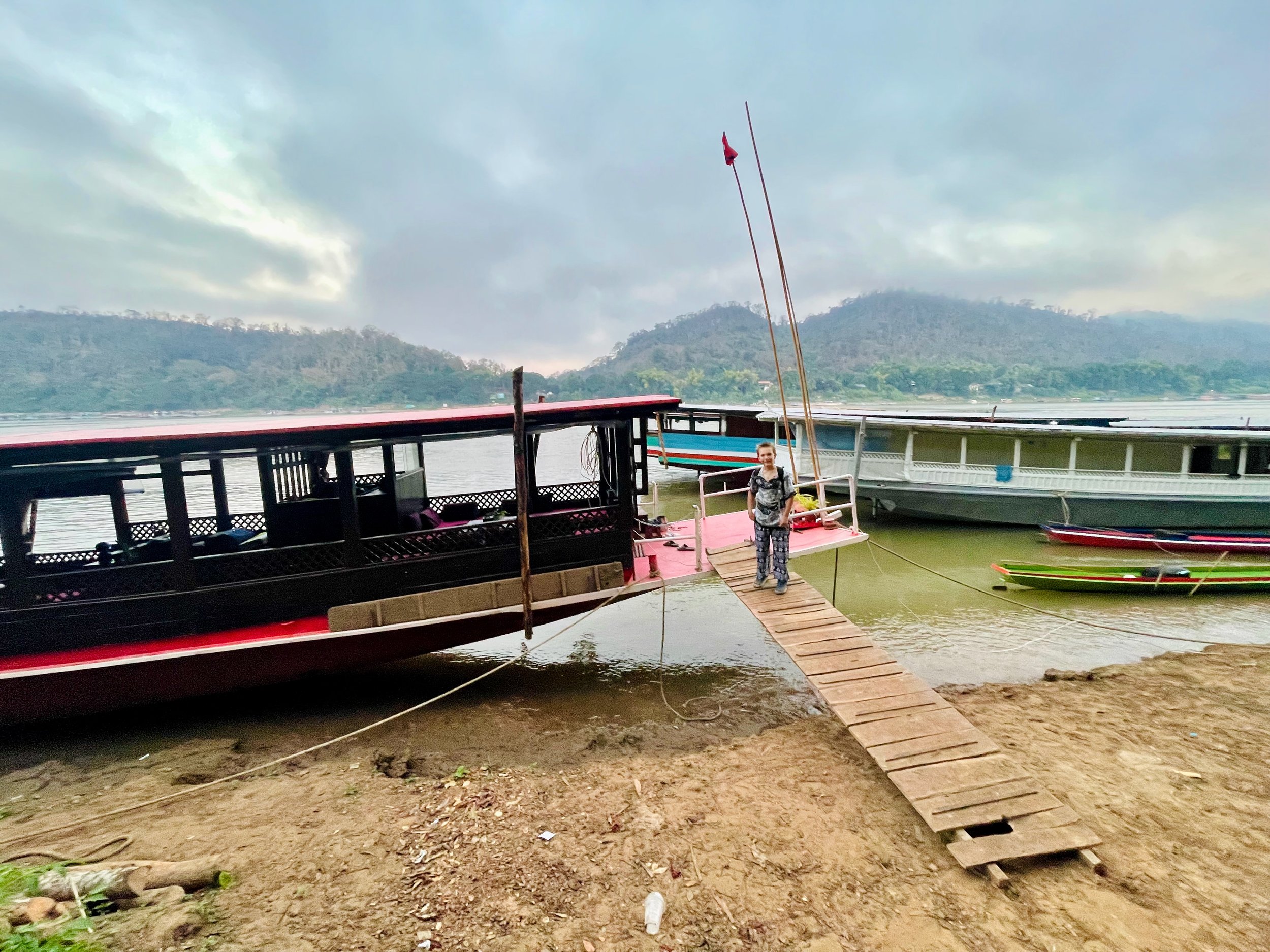SlowBoat_Laos_03.jpeg
