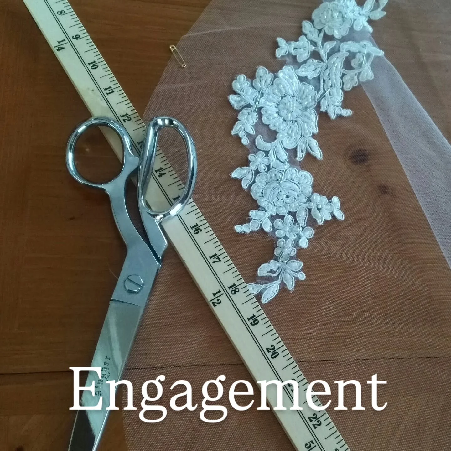 Ladies and Gentlemen, attention please! 🌺

ENGAGEMENT SEASON IS OFFICIALLY UPON US! 💍
Cheers to the couples who've found their match. 
Ready to take the next step? Bridal shows are your ultimate guide!

Get ready for The Premier Bridal Show Jan. 4t