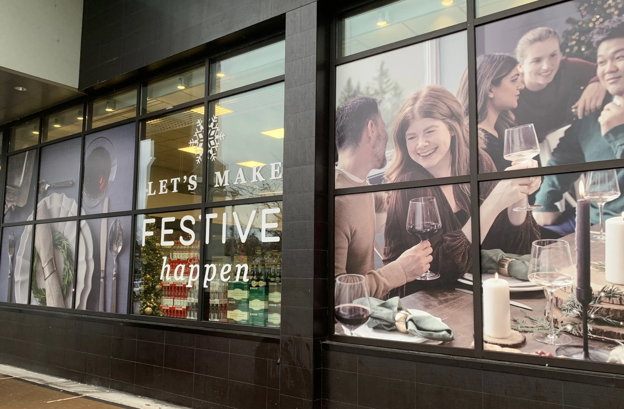 Window Large Format Display