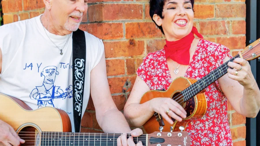 Mundy-Turner in Concert