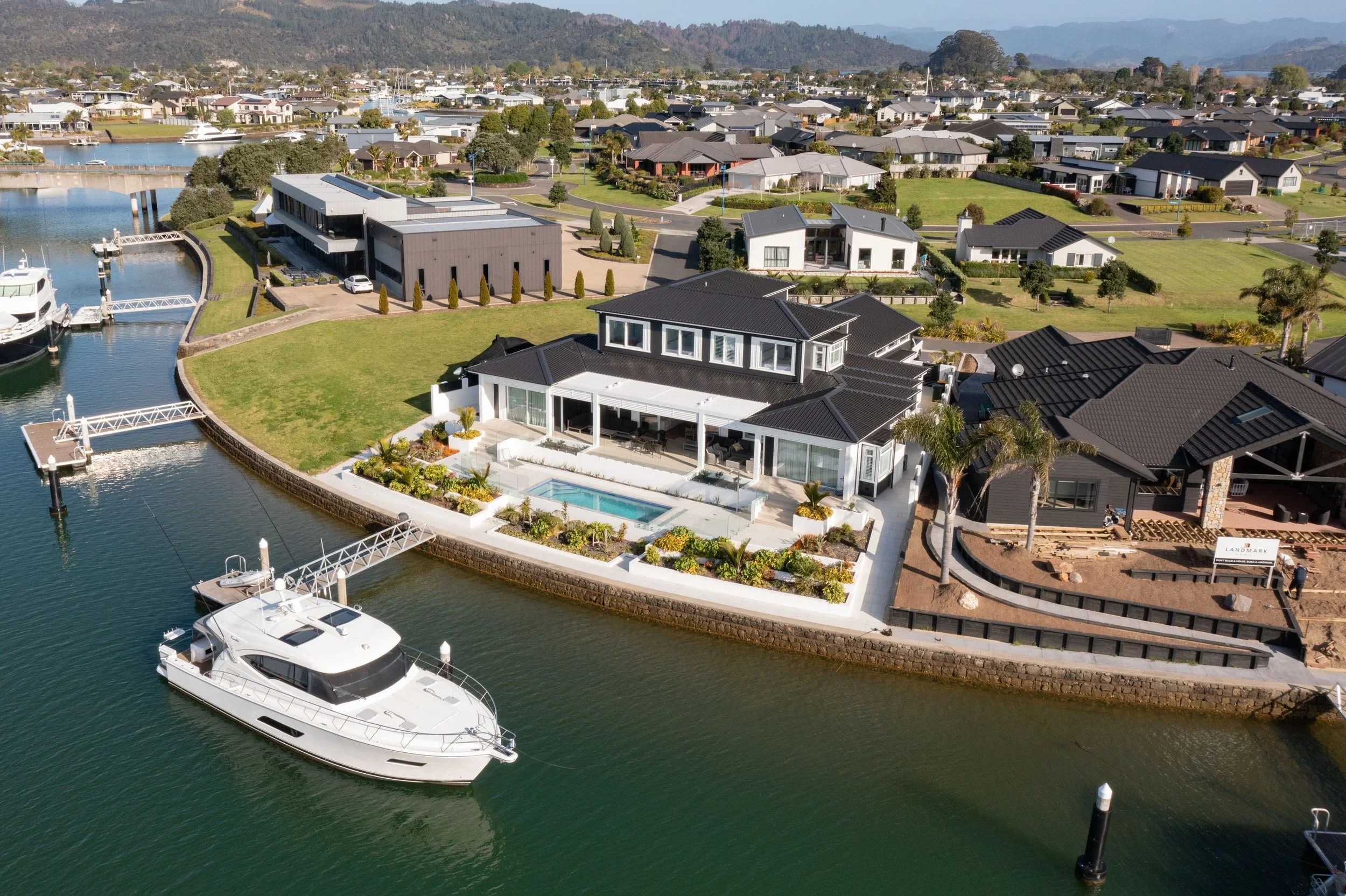 Capstan+Cres-69.webp