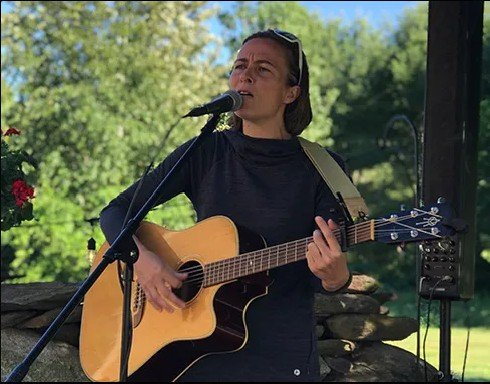 Live Music: Holly Furlone