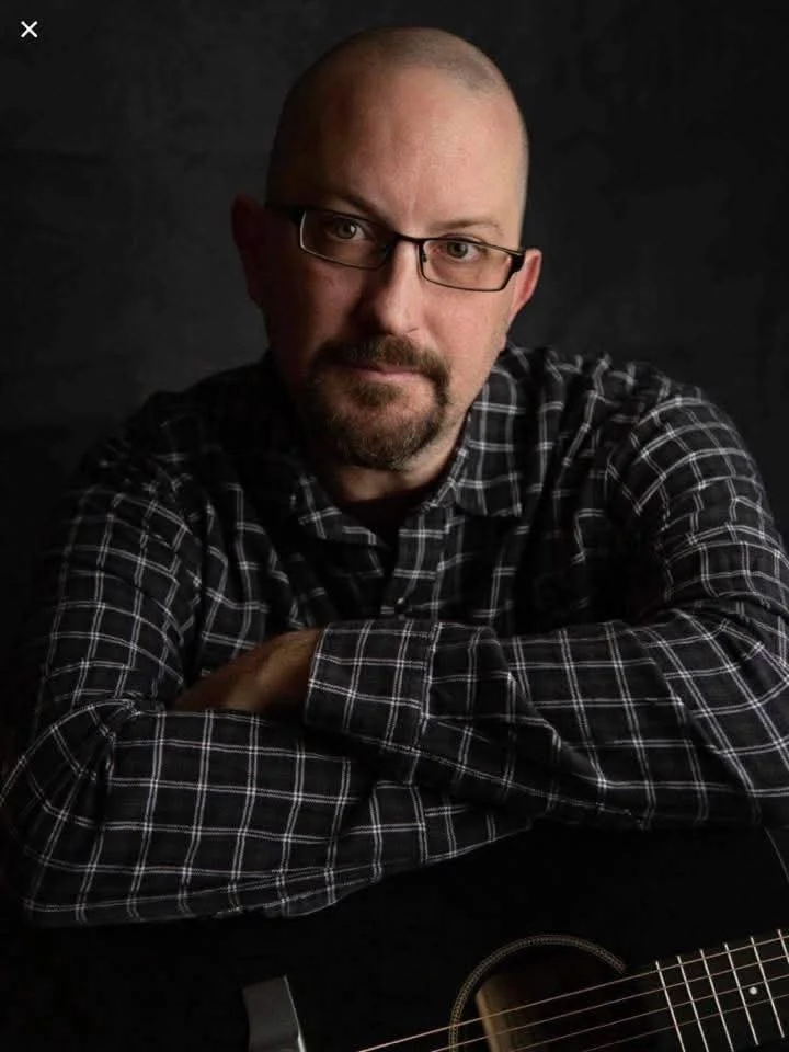 Live Music: Chris Voss
