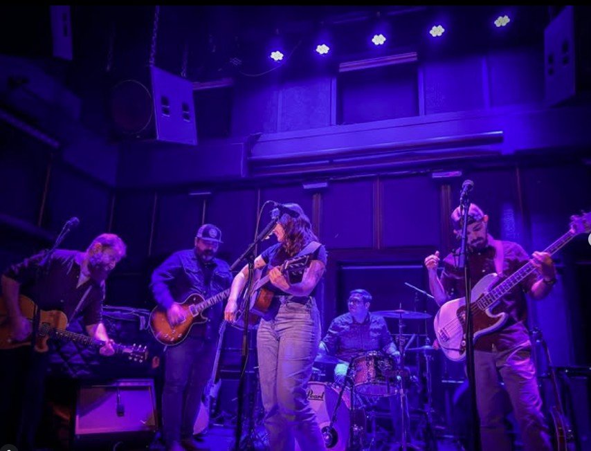 Live Music: Riverbeds
