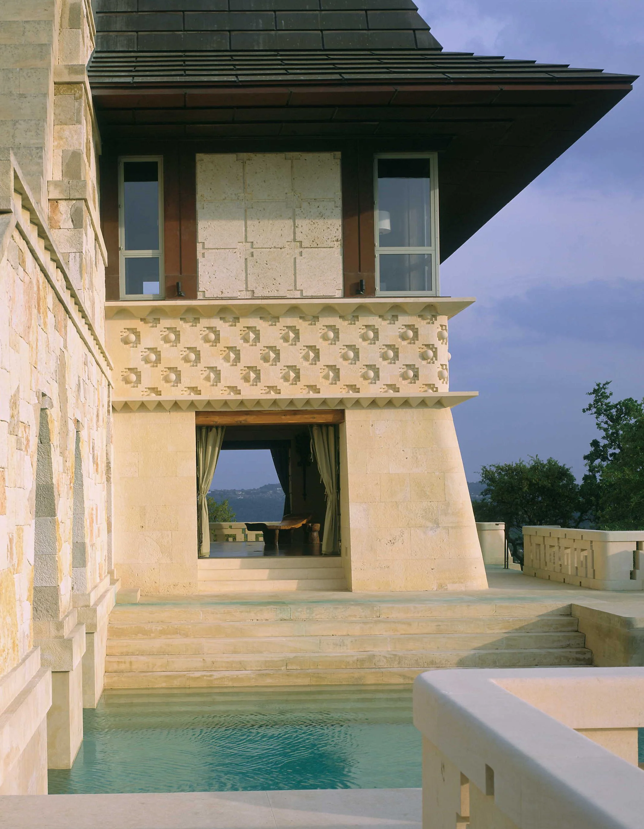 04 Image.jpg