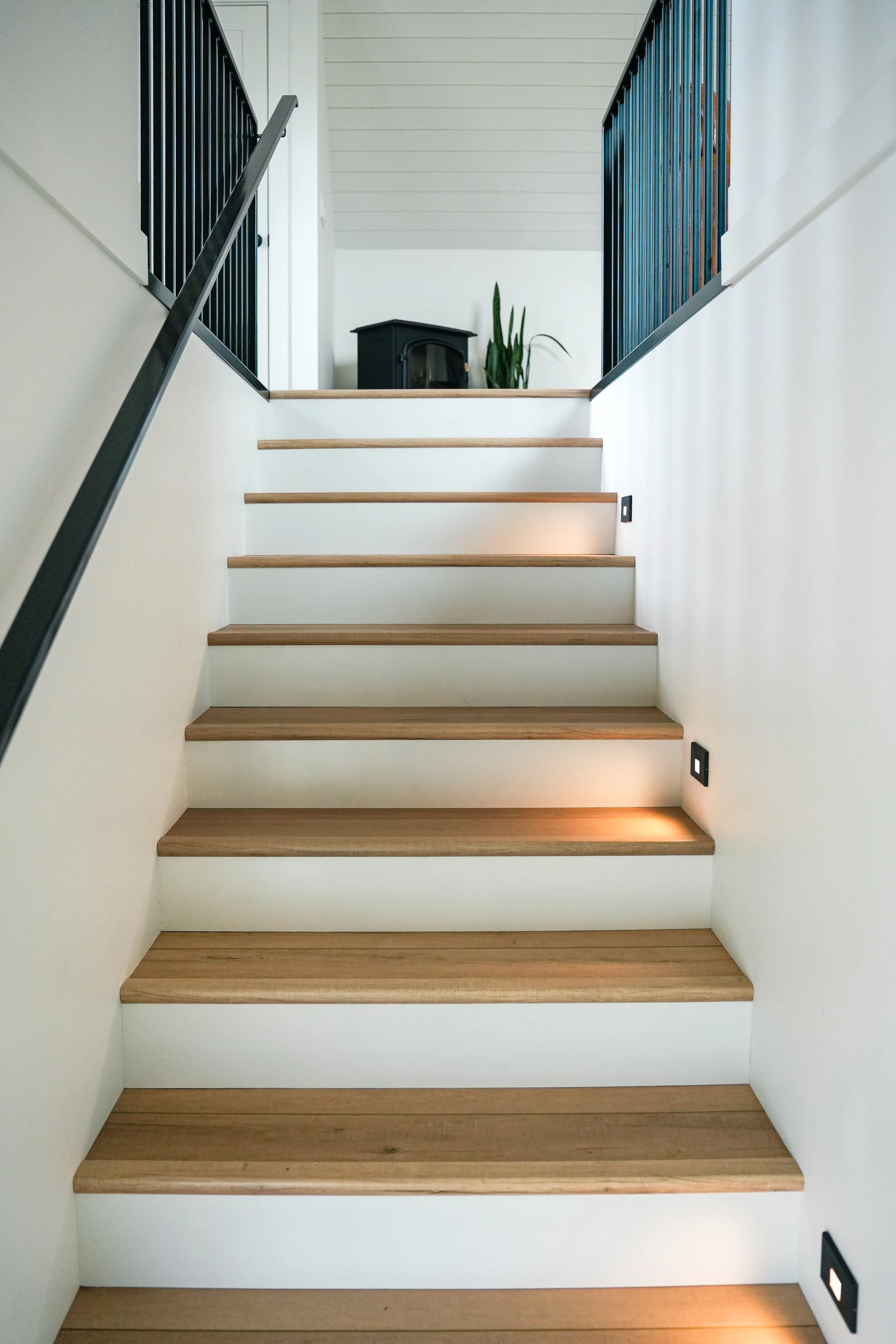Stairs in your personal accomodation Leading to the Main living space.JPG