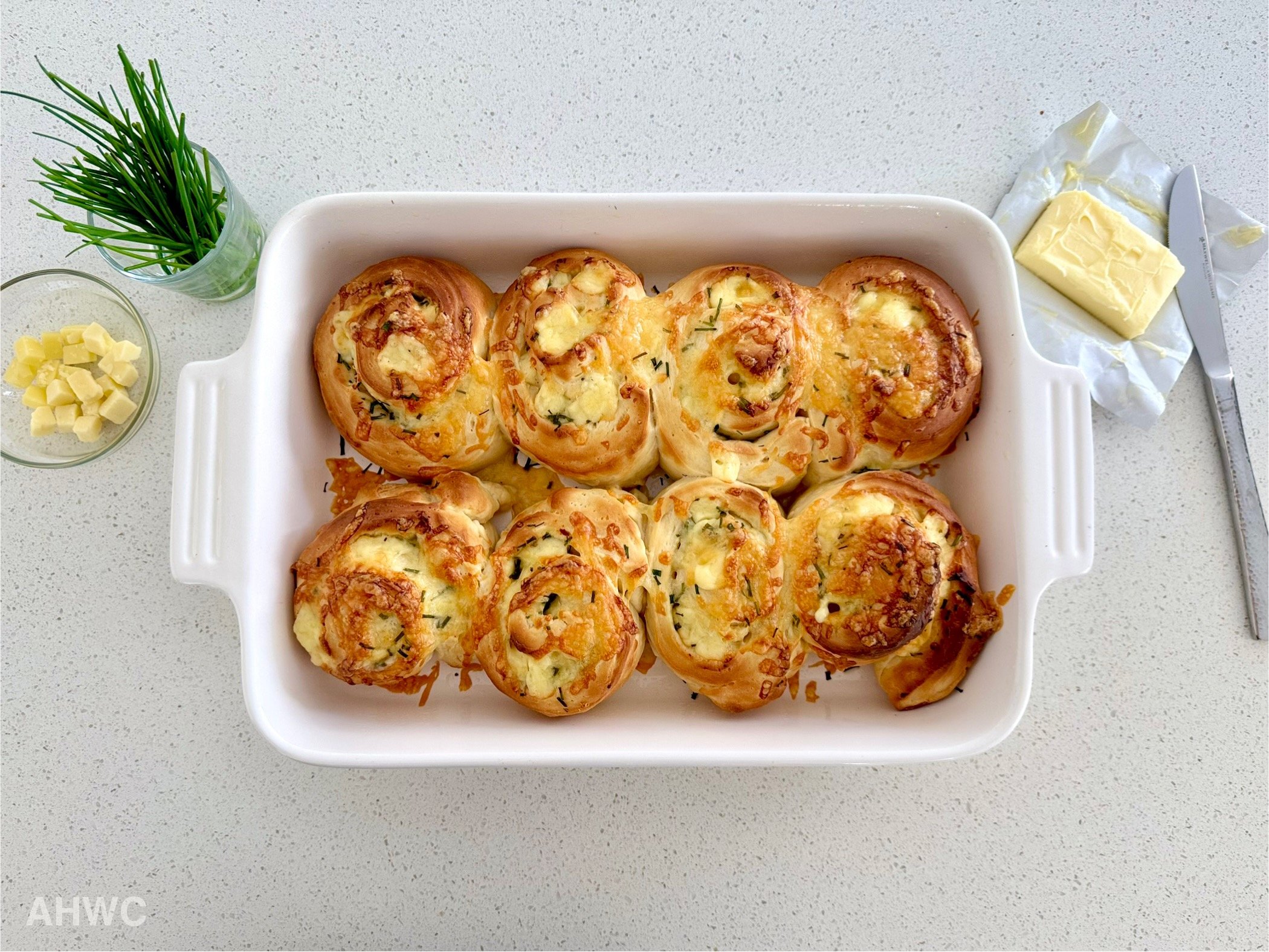 Cheddar Chive Scrolls