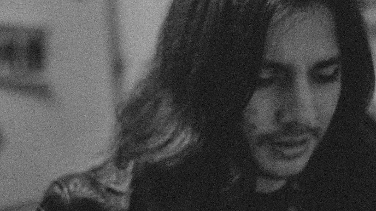 B/W how fancy