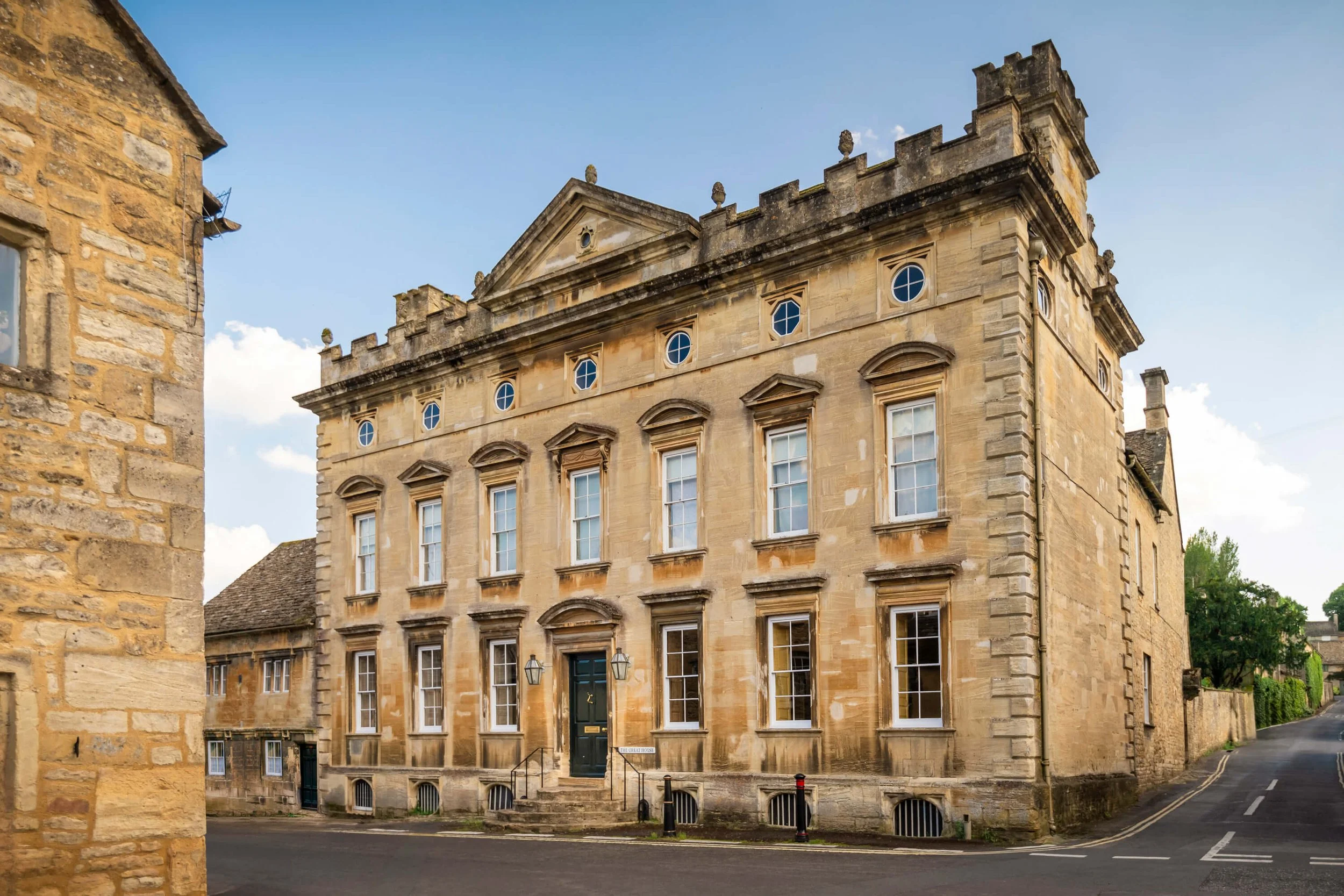 christopher-john-photography-historic-cotswold-home-exterior-photography