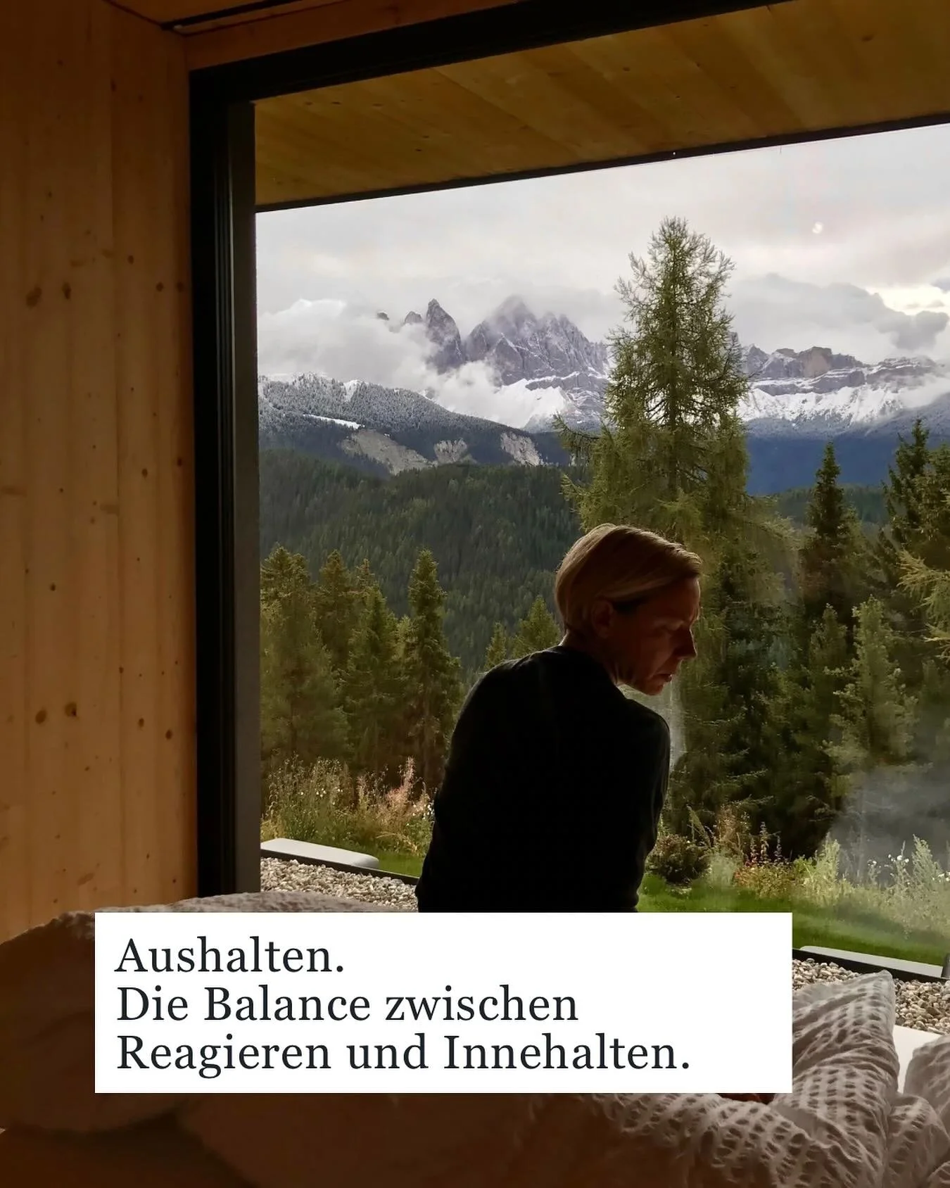 Aushalten = Bewegung in einem anderen Tempo.

&bull;&bull;&bull;
Es gibt Phasen, in denen Vertrauen in den Prozess, das Timing, den eigenen Weg, gefragt ist.

Nicht alles zeigt sich sofort und genau das kann sich herausfordernd anf&uuml;hlen. Manchma
