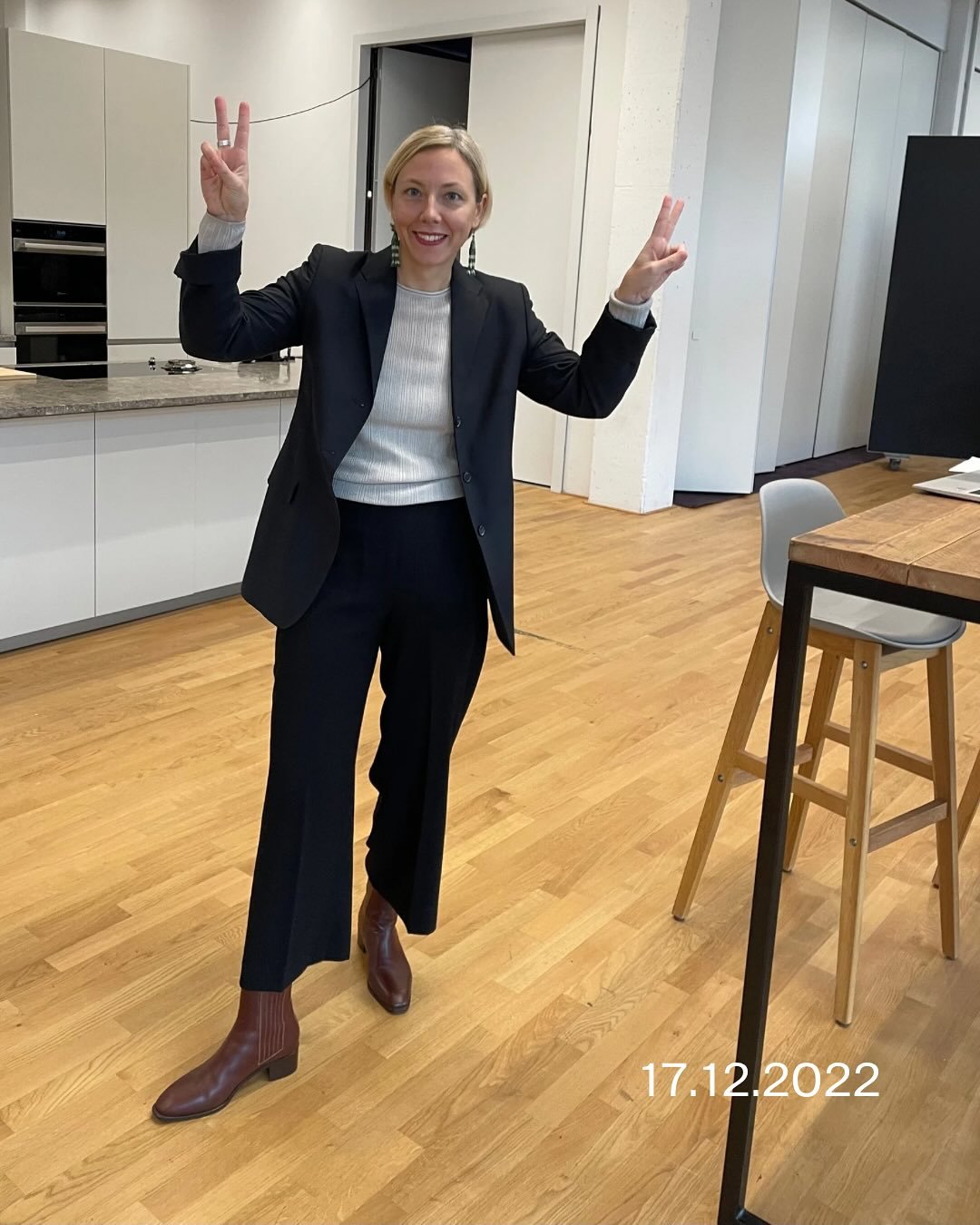 Manchmal erkennt man erst Jahre sp&auml;ter, wie wichtig und bedeutsam eine Entscheidung war.

&bull; Am 17.12.2022 habe ich meinen Abschluss zur Konflikt- und Wirtschaftsmediatorin gemacht. 

Es war der Moment, in dem ich mich bewusst entschieden ha