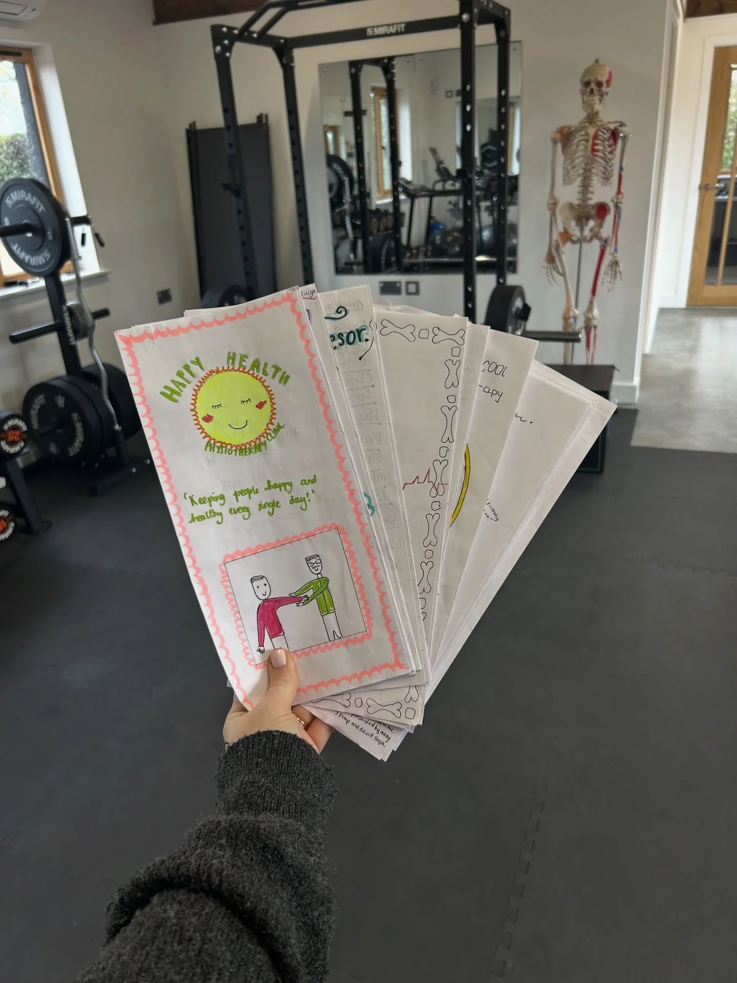 🌿 PHILLIP MORANT SCHOOL LEAFLET COMPETITION 🌿

Some of you may remember that we recently visited @philipmschool in Colchester to chat with the students all about physiotherapy and the amazing career opportunities it offers! 🌿

As part of the sessi