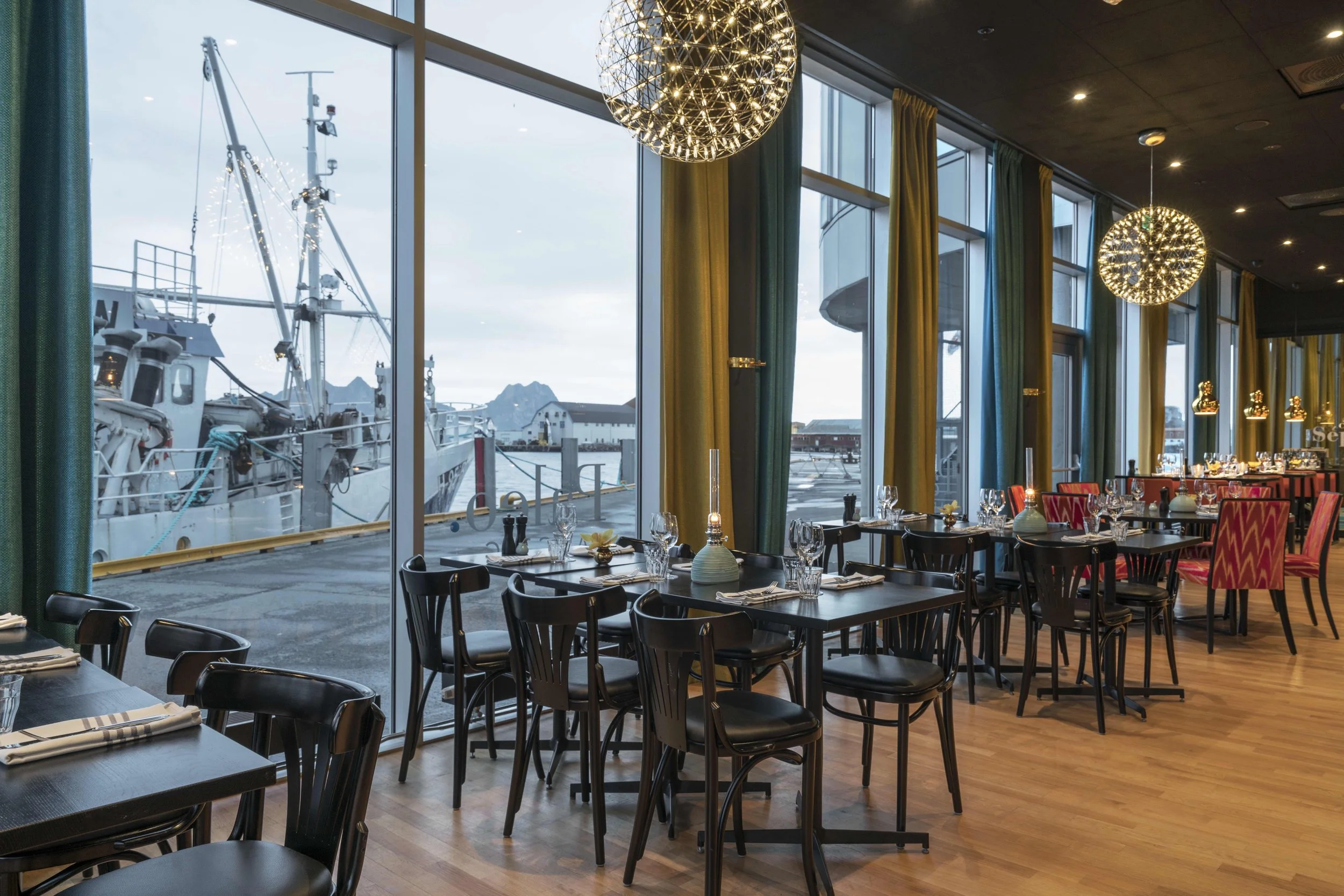 Restaurant PaleoAtrtic.jpg