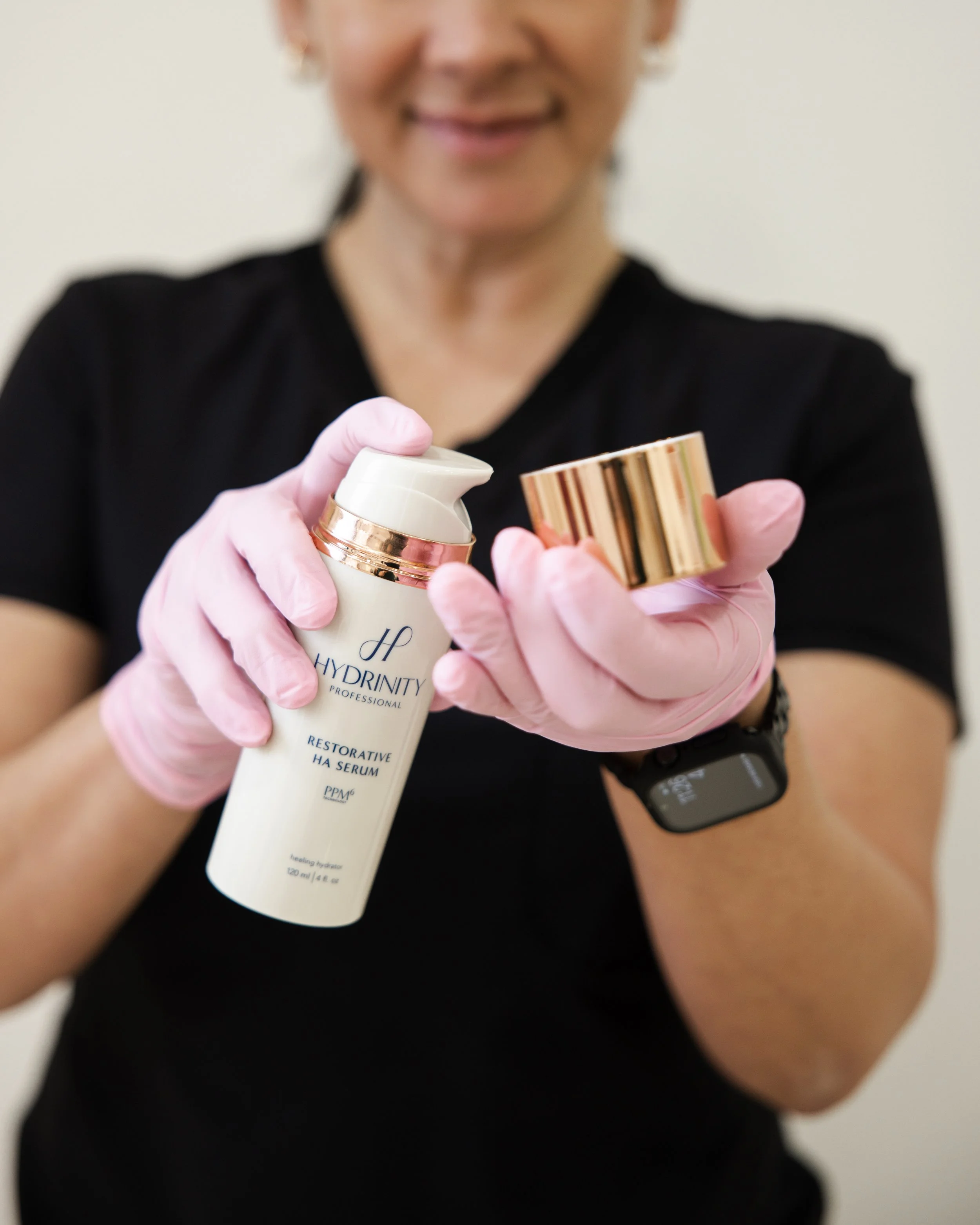 leigh b creative skincare product photography