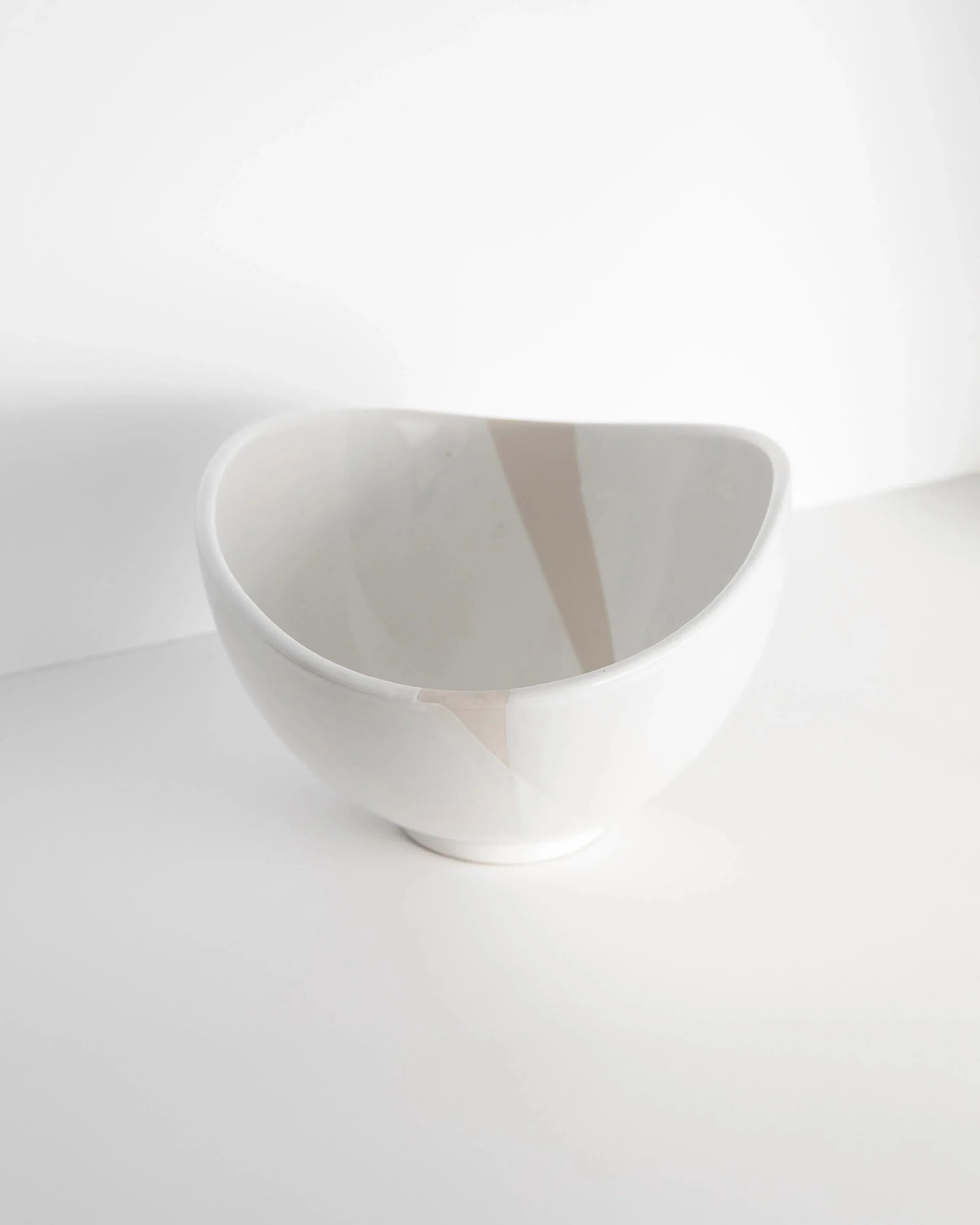 Maier-Ceramics-oval-bowl-white-detail-1.jpg