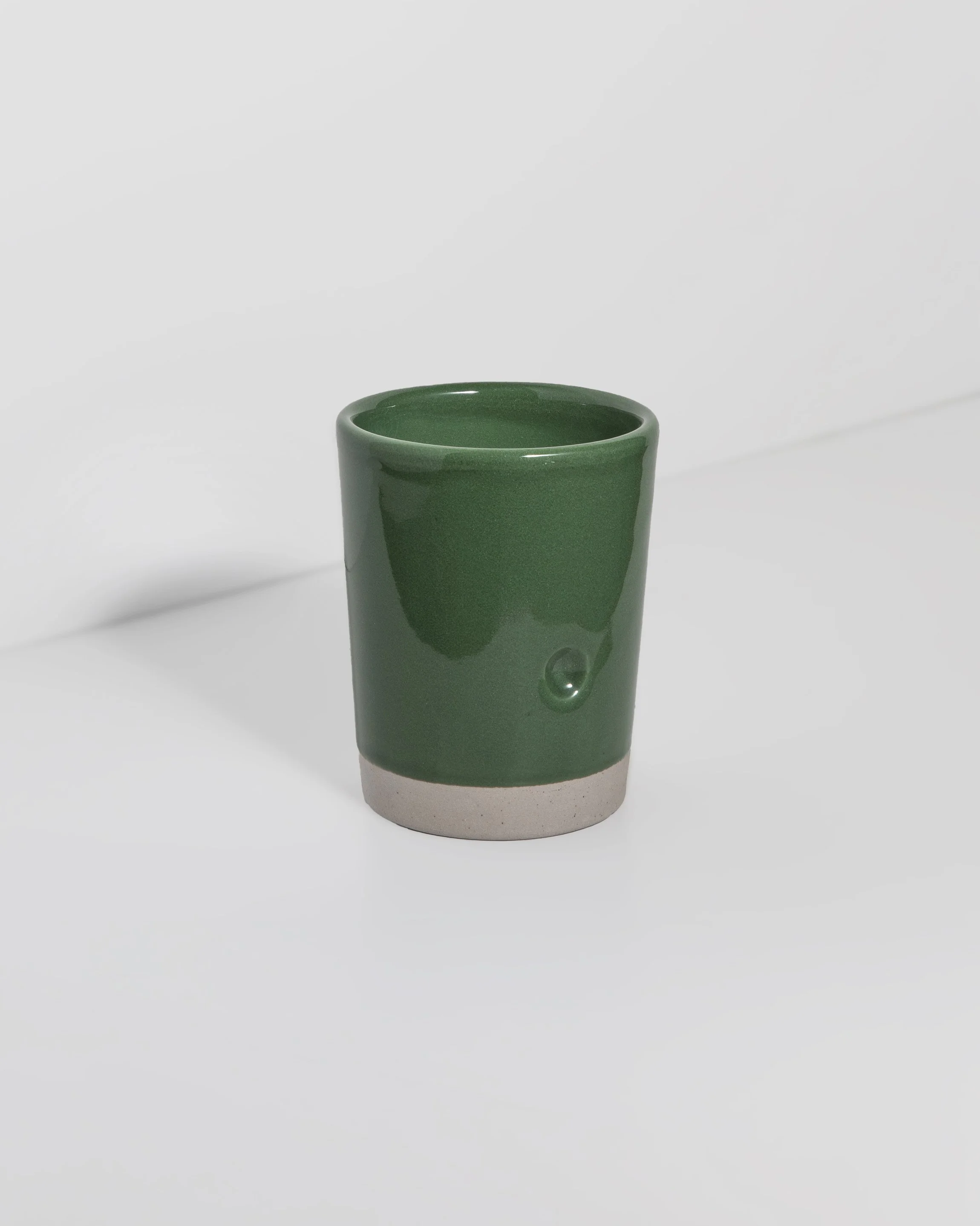Maier-Ceramics-Dimple-Cup-hunter-green-1.jpg